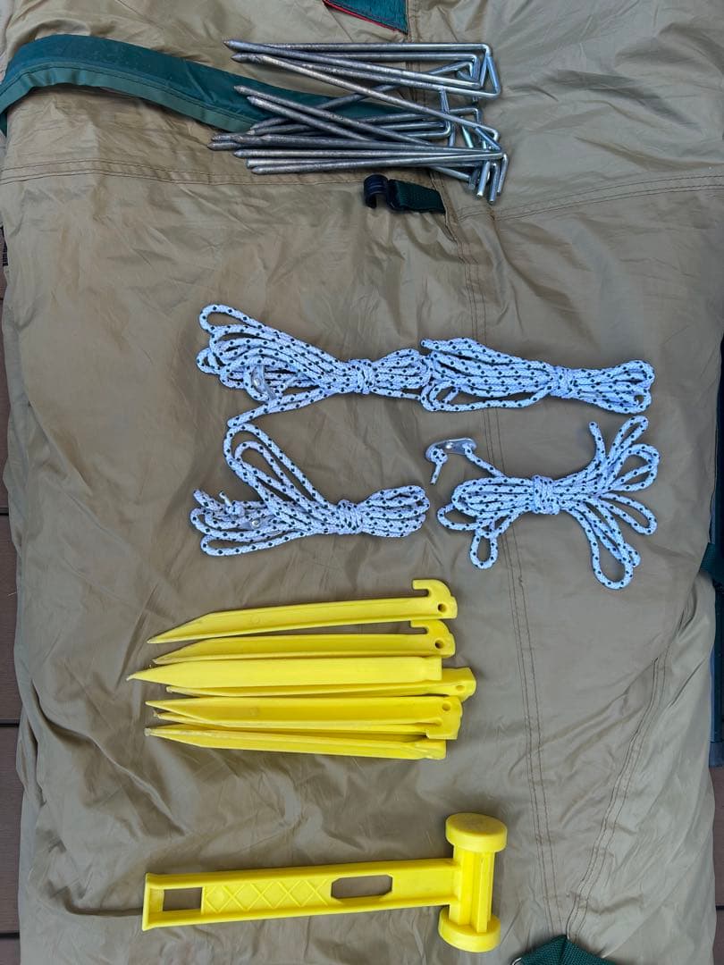 タフスクリーン2ルームハウス