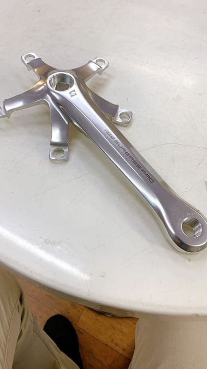 「シュパーププロ右クランクアームのみ」