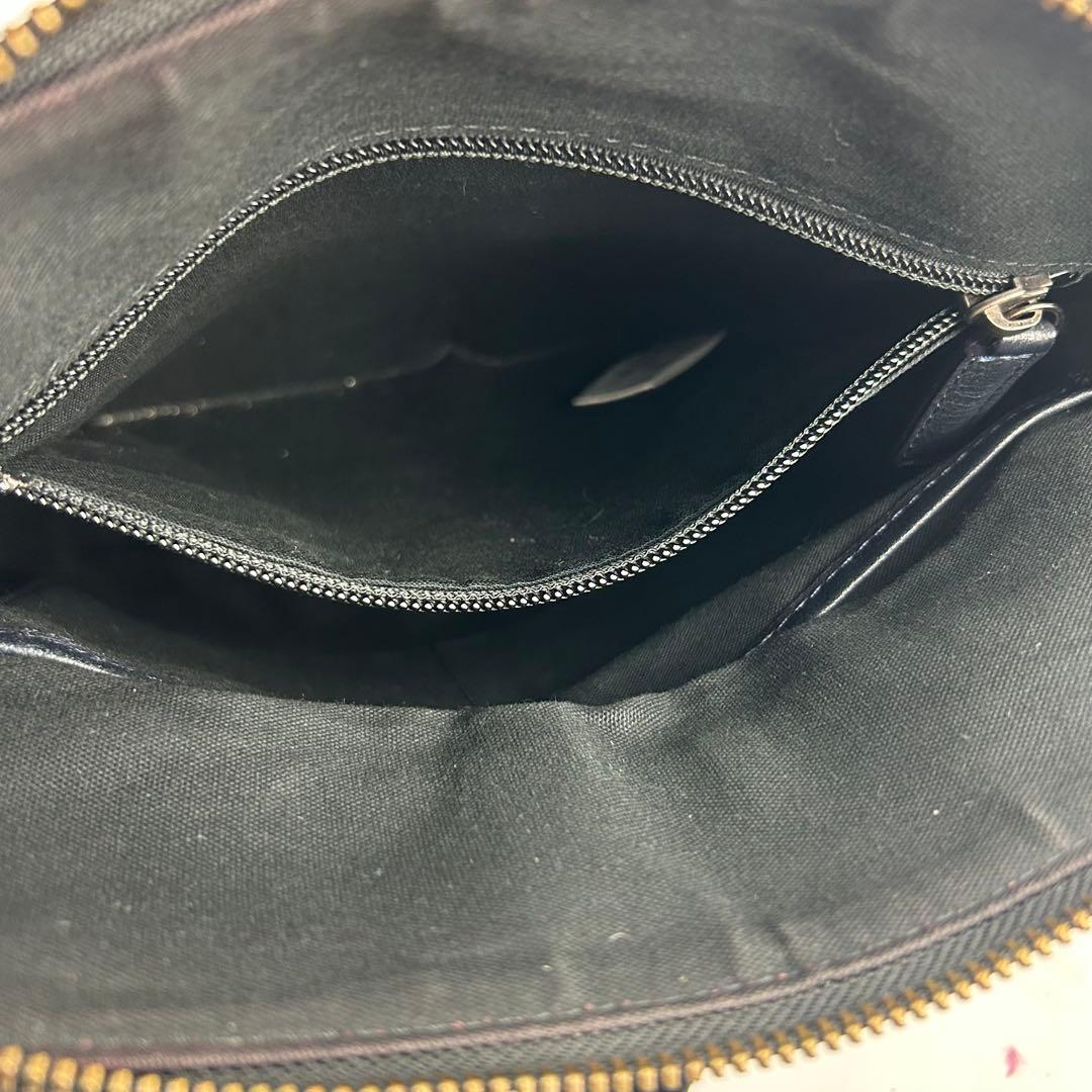 【美品】バーバリーブラックレーベル ショルダーバッグ オールレザー　チャーム　紺