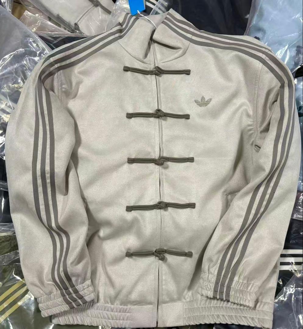 adidasアディダス 中国限定 蛇年トラックジャケット ホワイトM - メルカリ