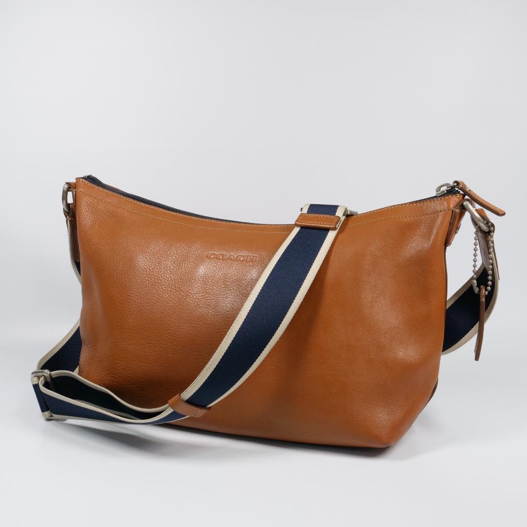 コーチ ショルダーバッグ ヘリテージ ストラップ ワンショルダー キャメル