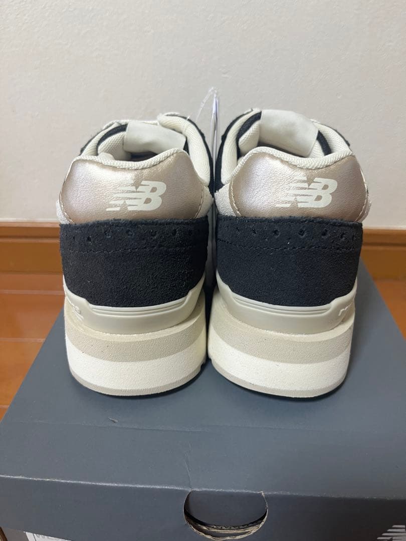 【未使用】ニューバランス WL996TAH
