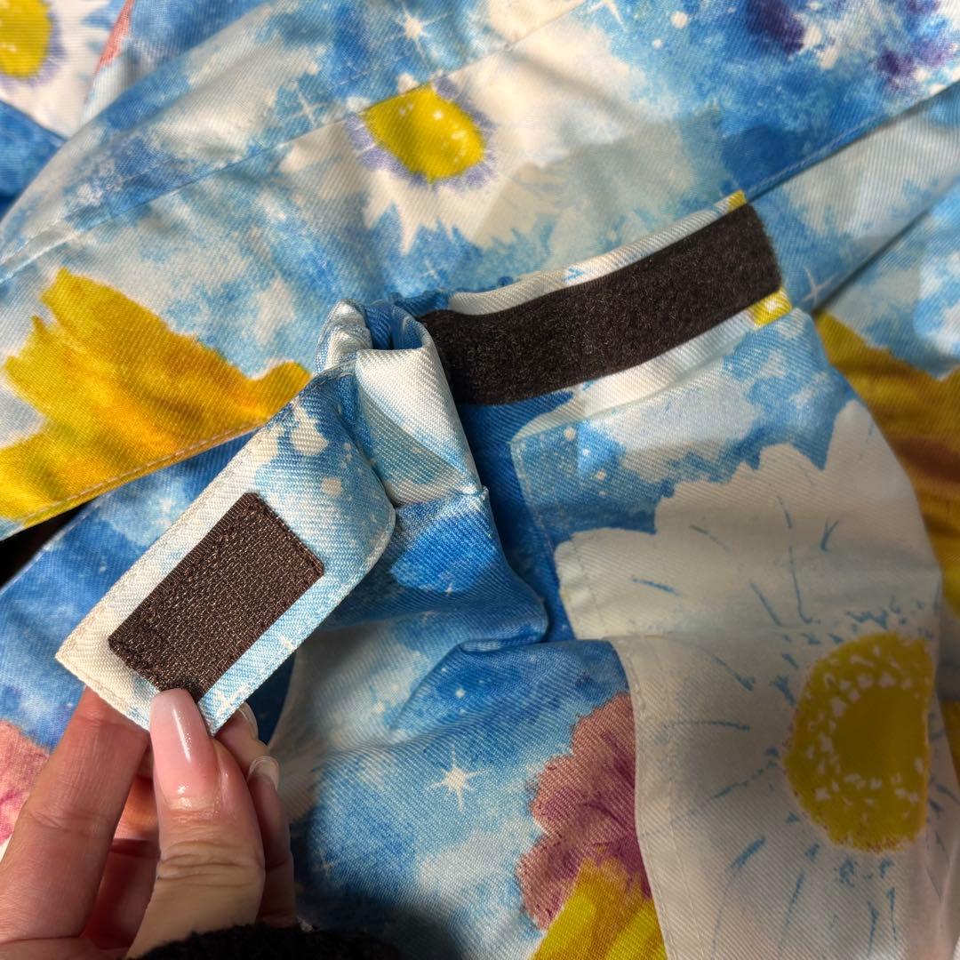 送料込【即滑走OK！】スノーウェア上下　ゴーグル　手袋　ネックウォーマー