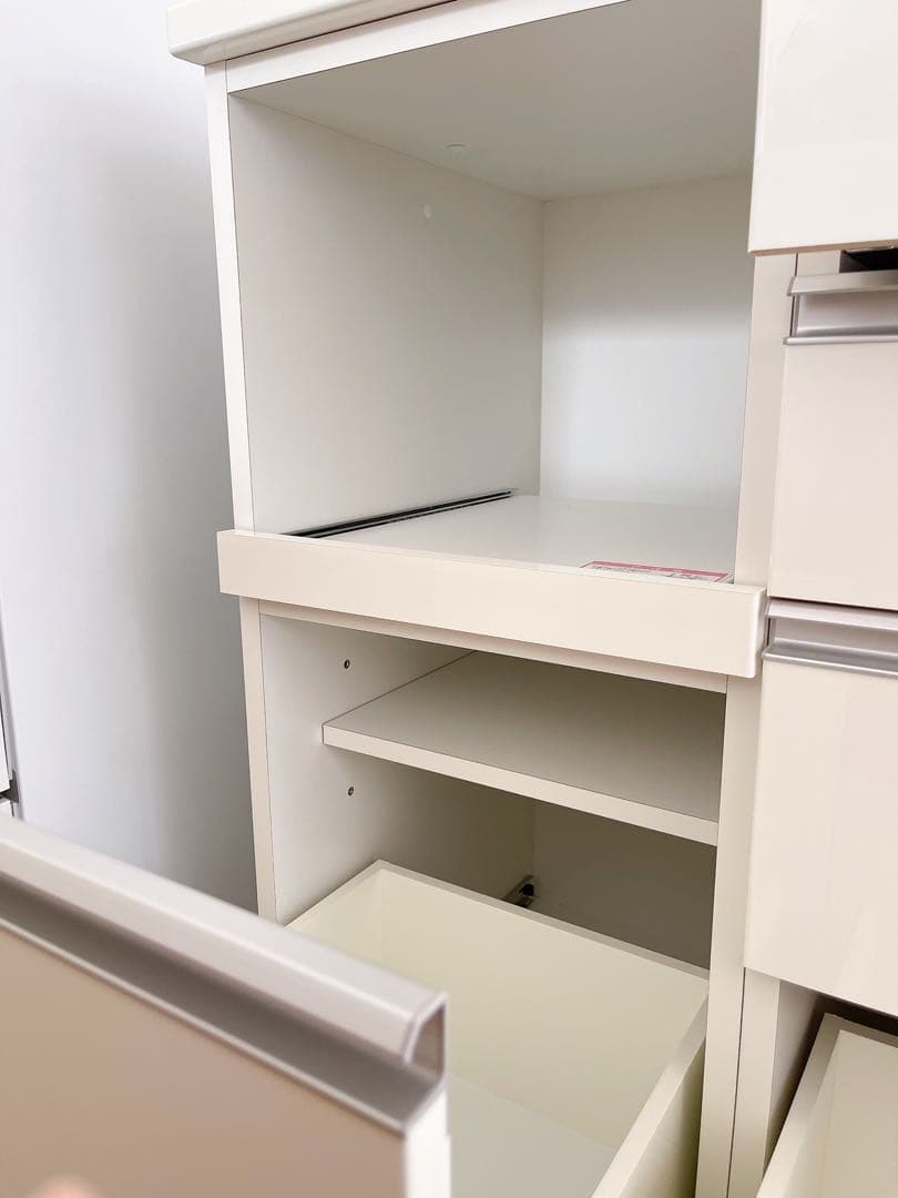 【送料込】新品未使用ニトリシステムキッチン・チェルシー食器棚・キッチンボード