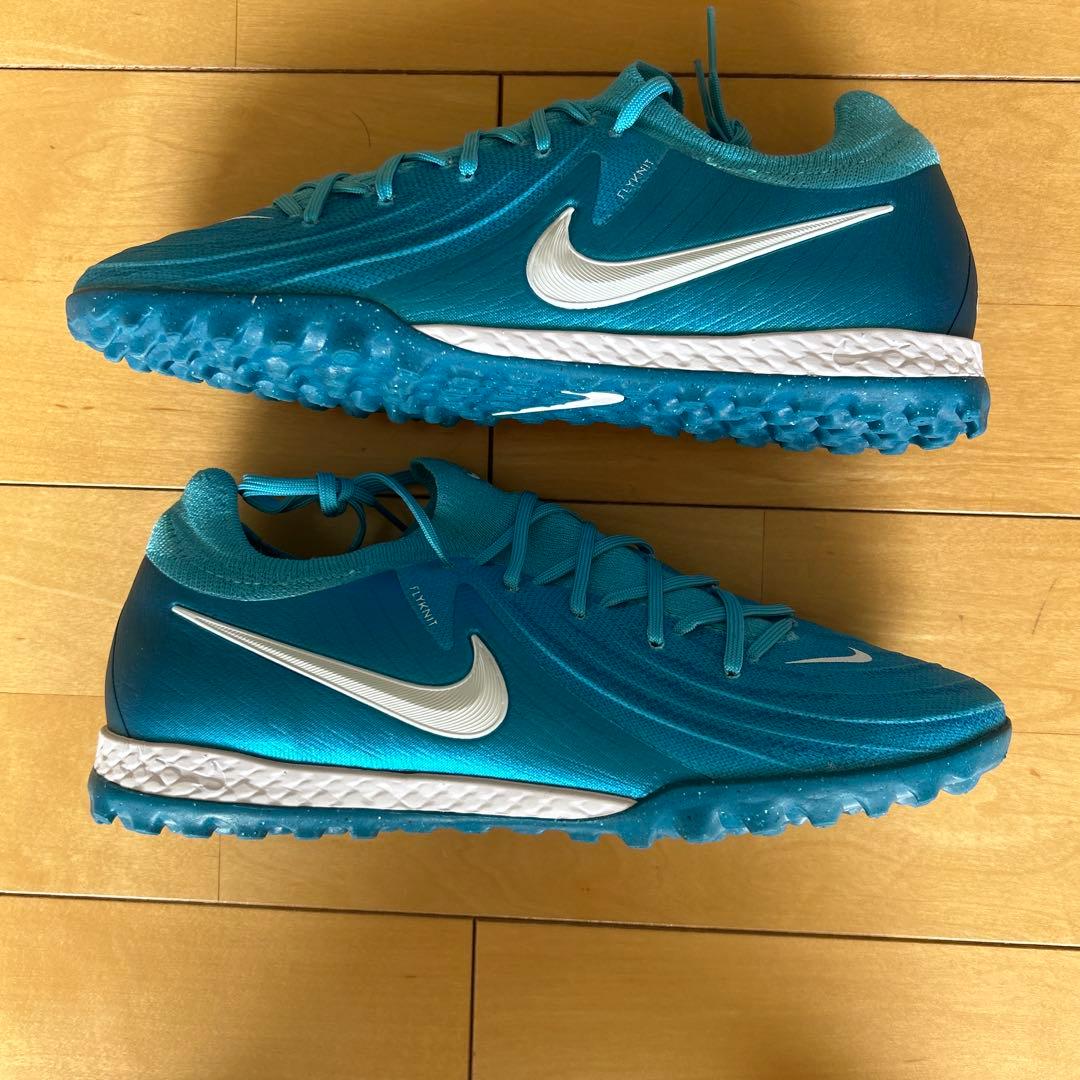 ナイキ ファントムGX2 PRO TF