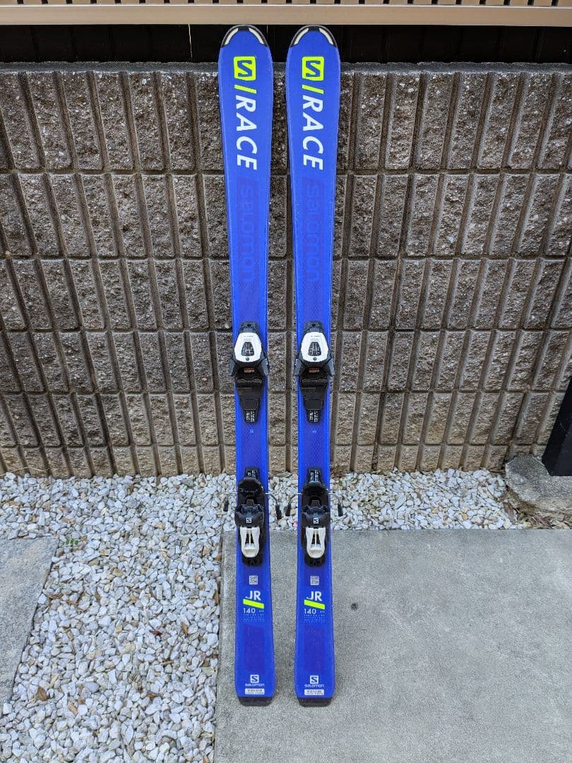 サロモンジュニアスキー板　140cm
