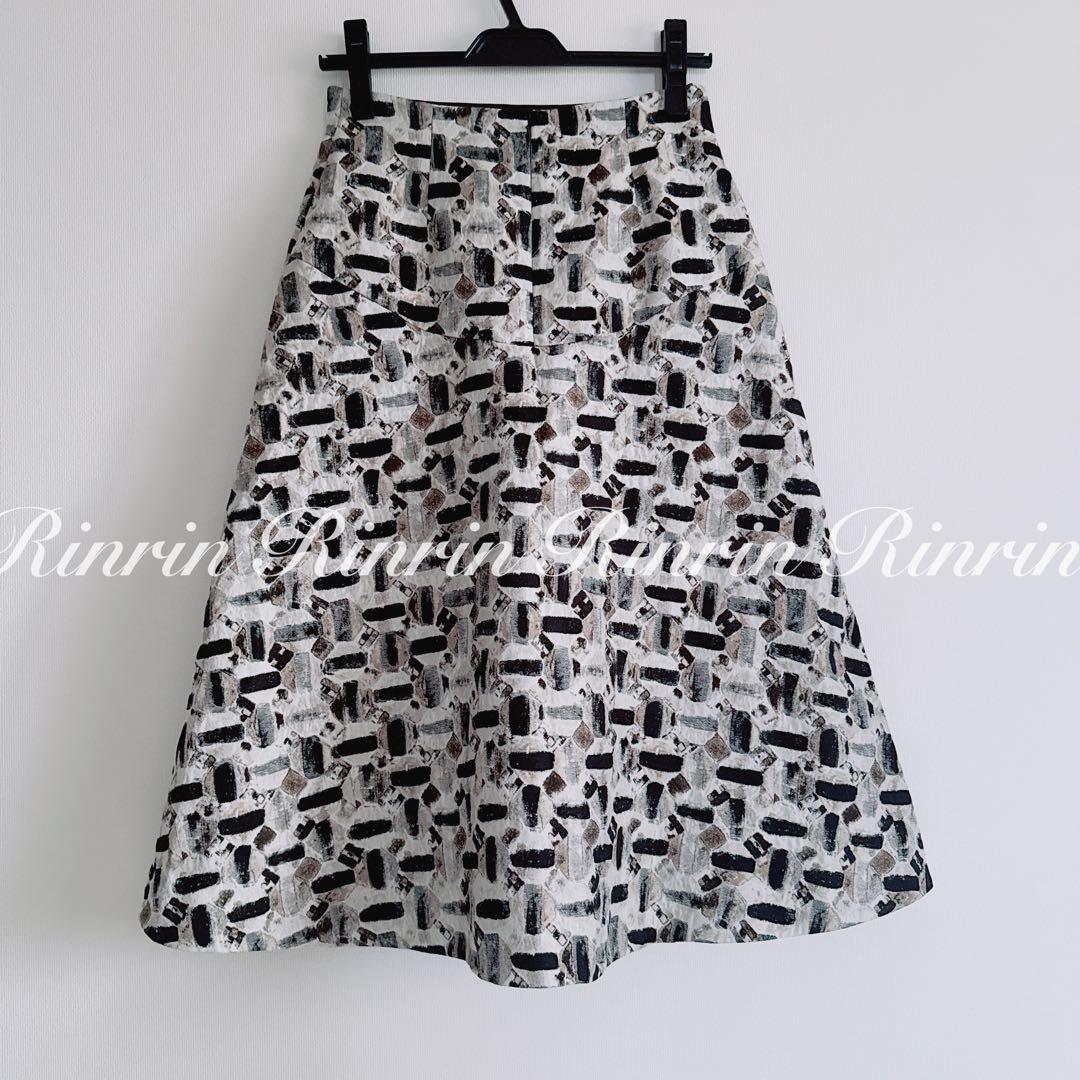 ANAYI オードトワレジャガード後ろ切り替えスカート 36