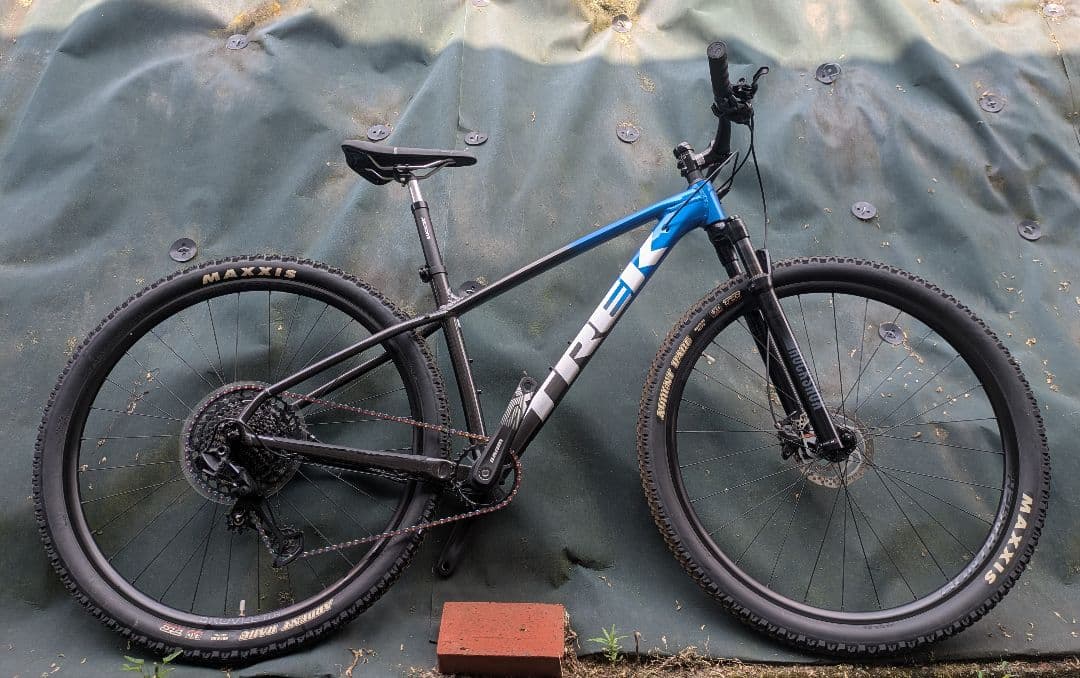 TREK Marlin8 Gen2 美品 Mサイズ 広島県