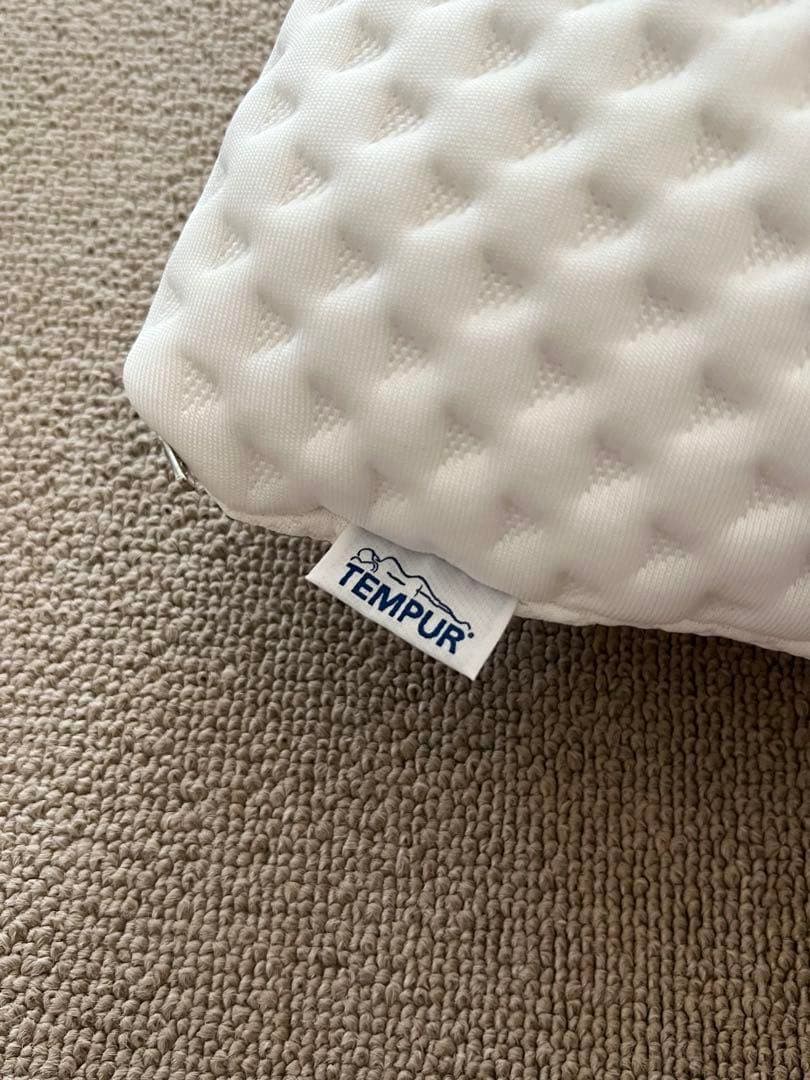 【美品】 TEMPUR コンフォートピロー 40×90 (カバー付)