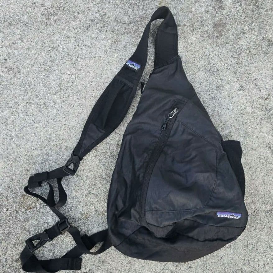 廃盤品】patagonia パタゴニア ライトウェイトトラベルスリングバッグ