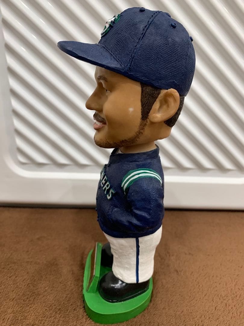 イチロー ボブルヘッド BOBBL HEAD DOLL世界限定10000個