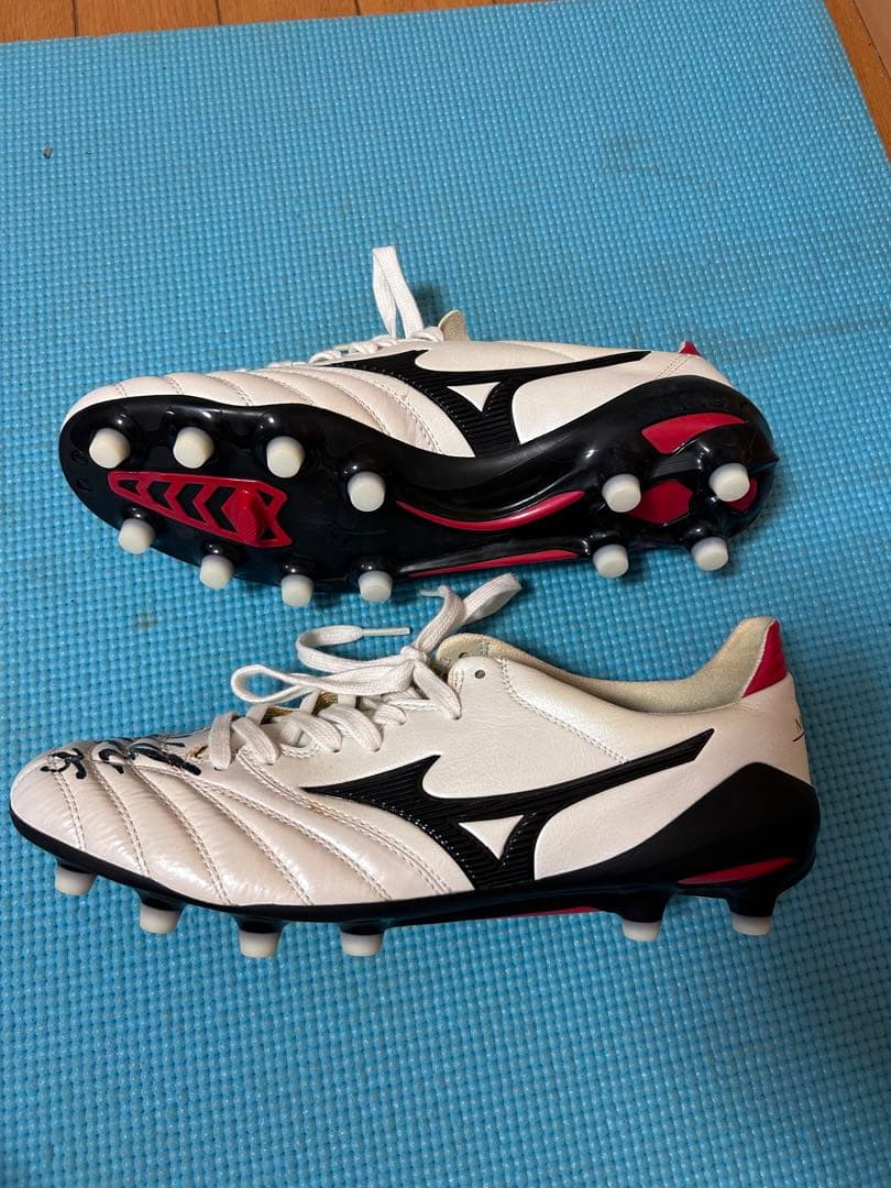 モレリアネオ 27.0cm 日本代表 守田英正サイン入り 値下げ可能