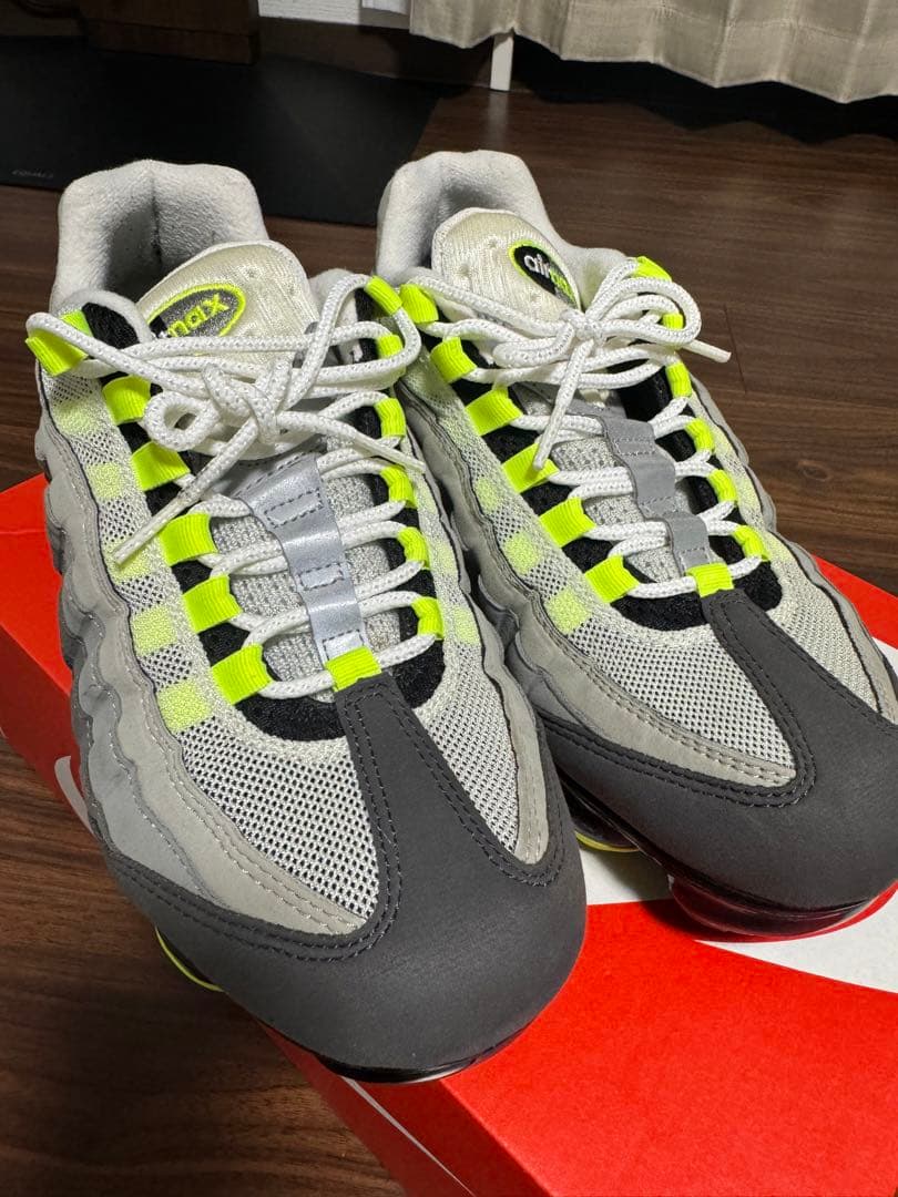 Nike Air Max 95 グレー/イエロー