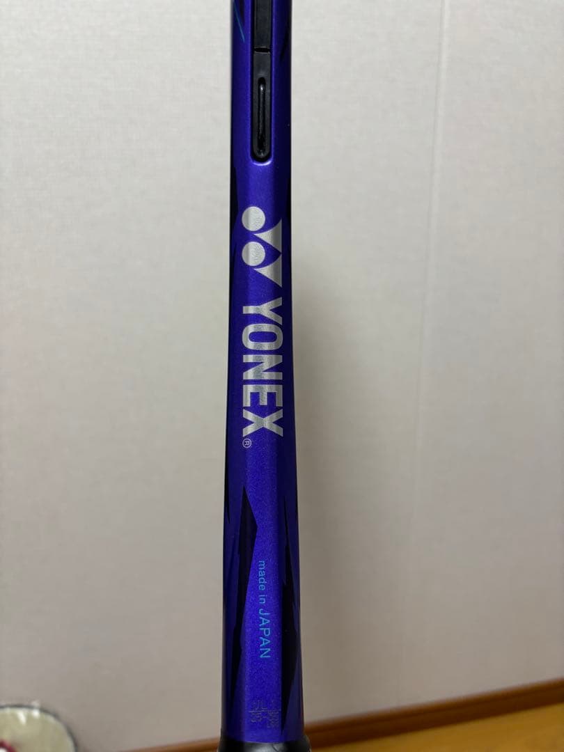 YONEX VOLTRAGE 7V アメジスト