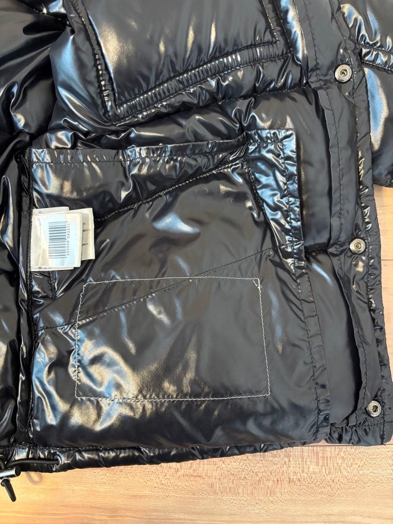 極美品 モンクレール K2 41303 ダウンジャケット