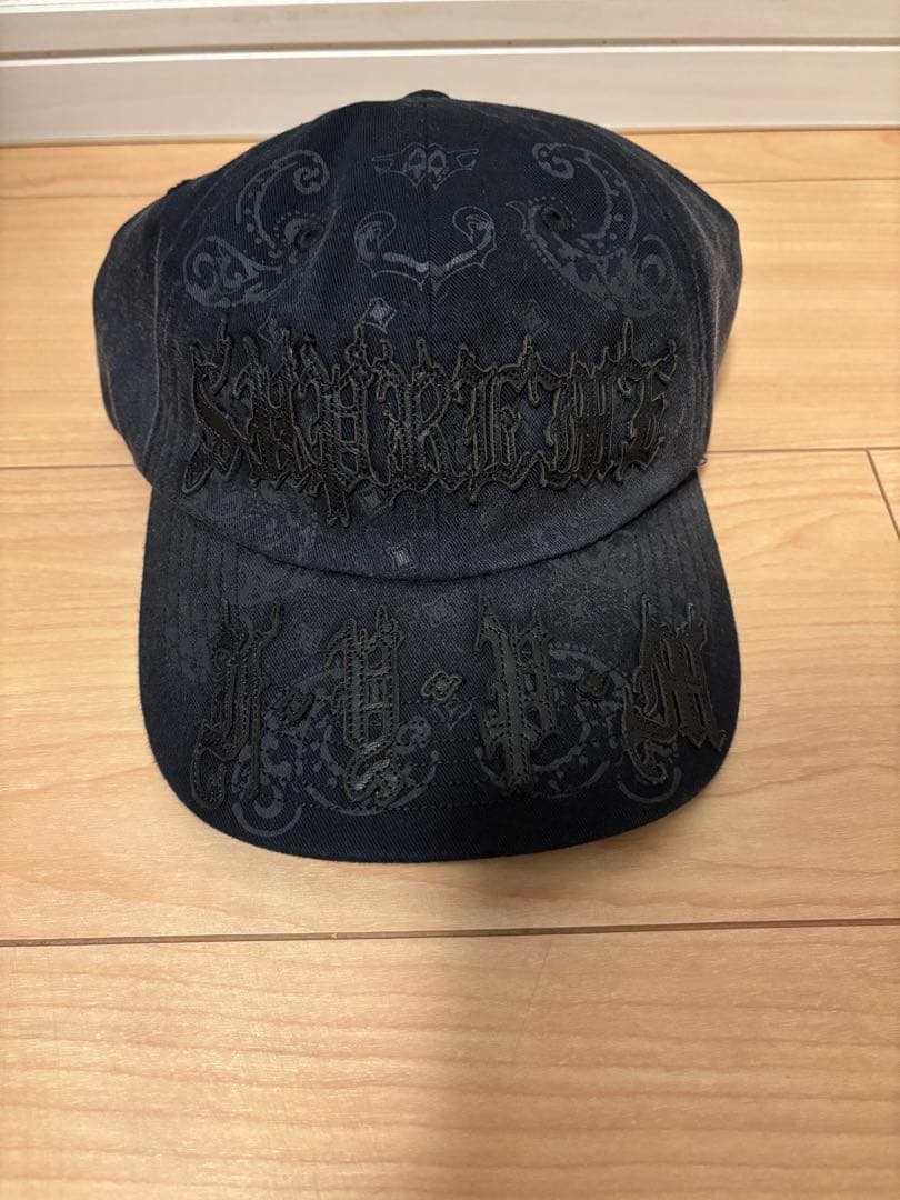 supreme Leather Applique 6-Panel ブラック