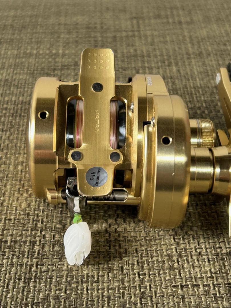 ★ 中古　シマノ 15オシアコンクエスト　200ＰG　★