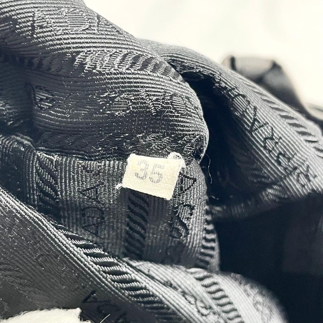 プラダ リュック 三角ロゴ 金具 巾着 テスートナイロン 白タグ 大容量 多機能