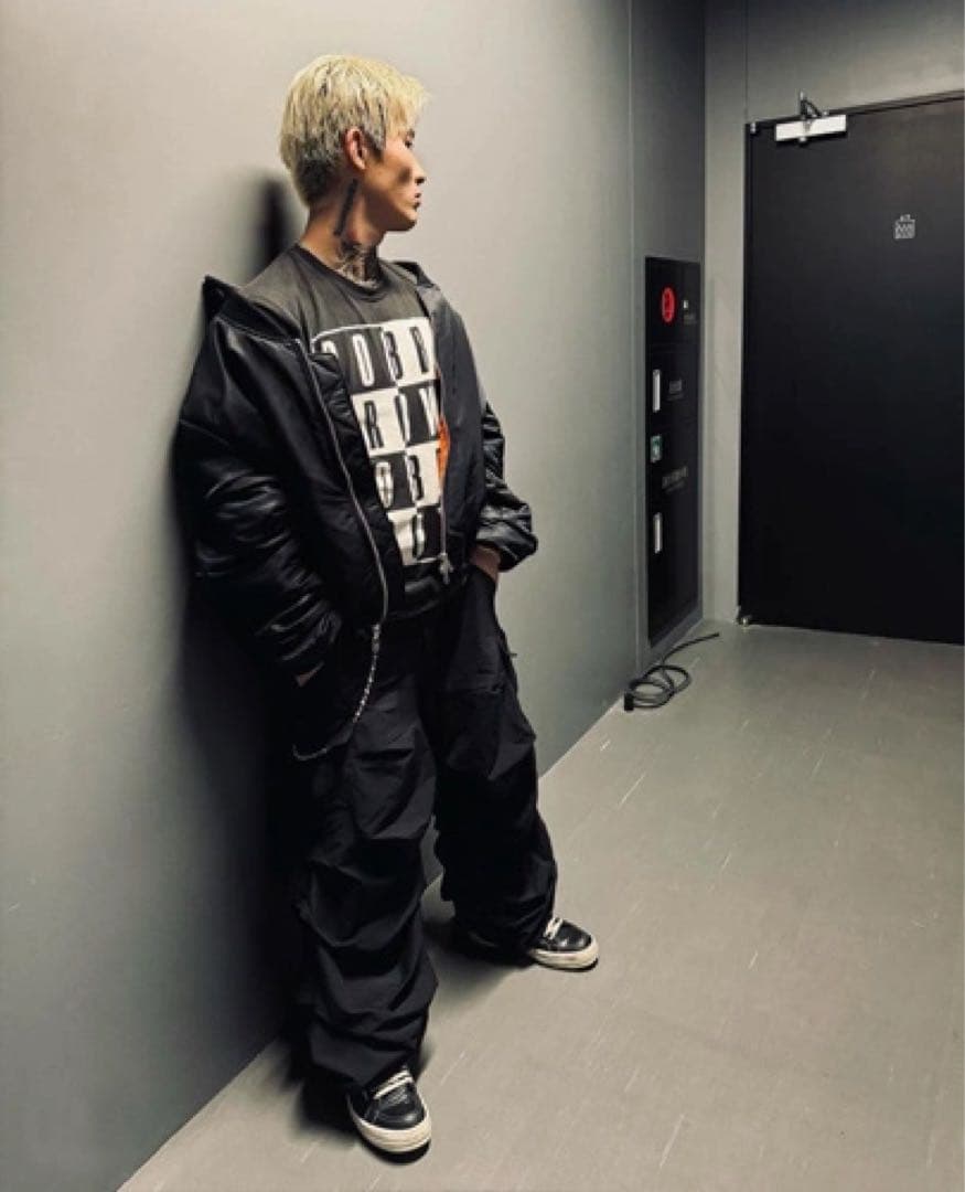 amnjx 27circus MA-1 BLACK 平本蓮 - メルカリ