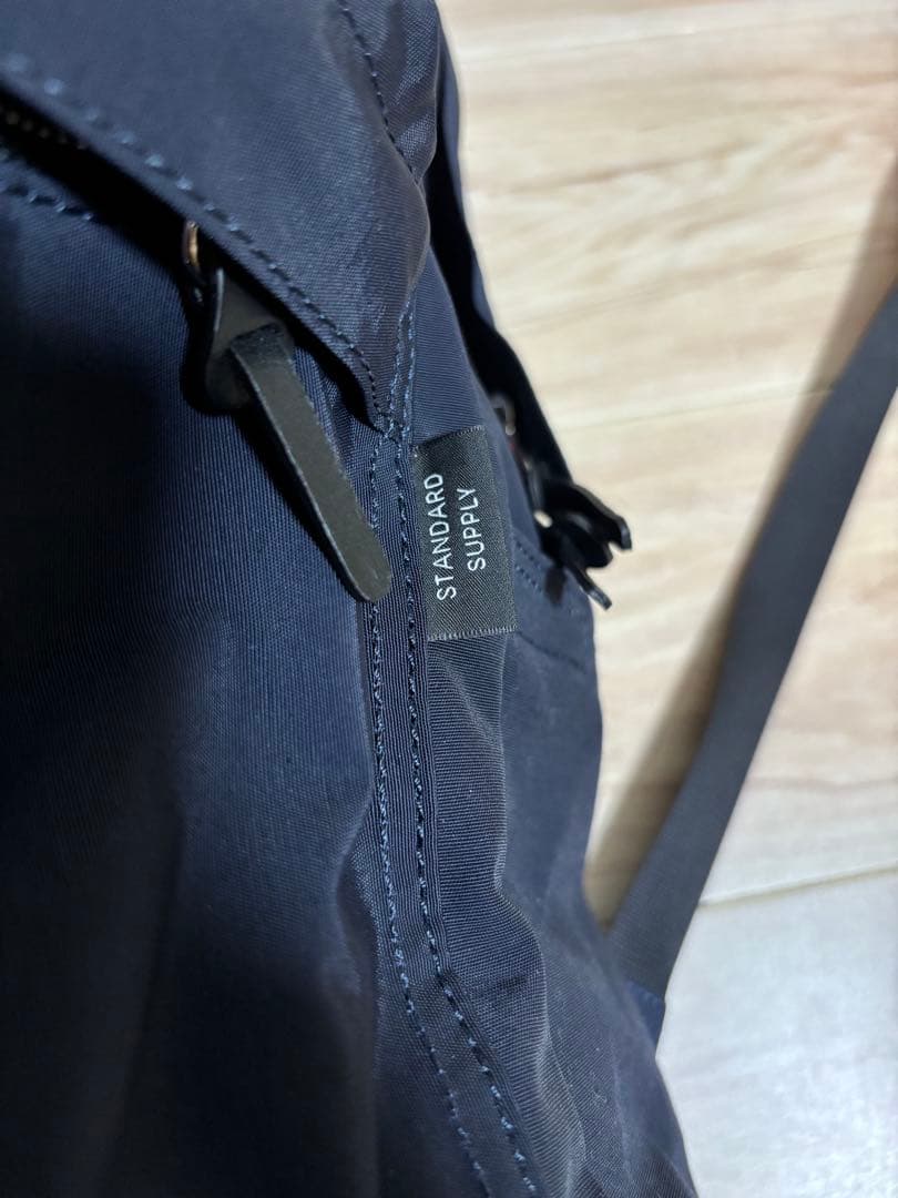 極美品　スタンダードサプライ SIMPLICITY シンプリシティ　リュック