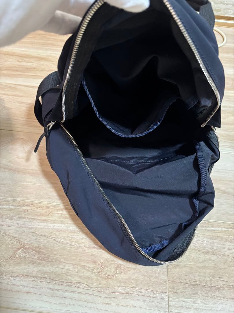 極美品　スタンダードサプライ SIMPLICITY シンプリシティ　リュック