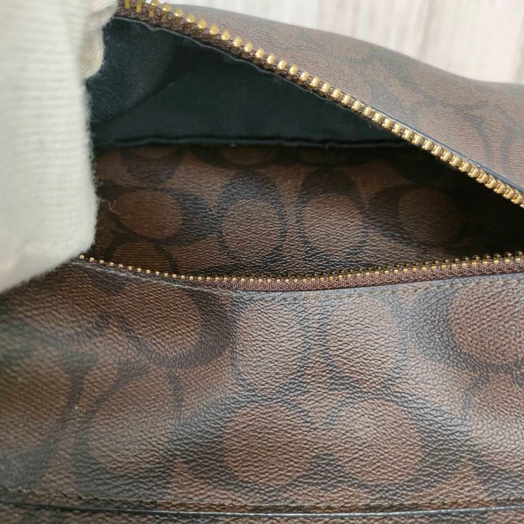 57 COACH コーチ　シグネチャー　リュックサック　バッグパック