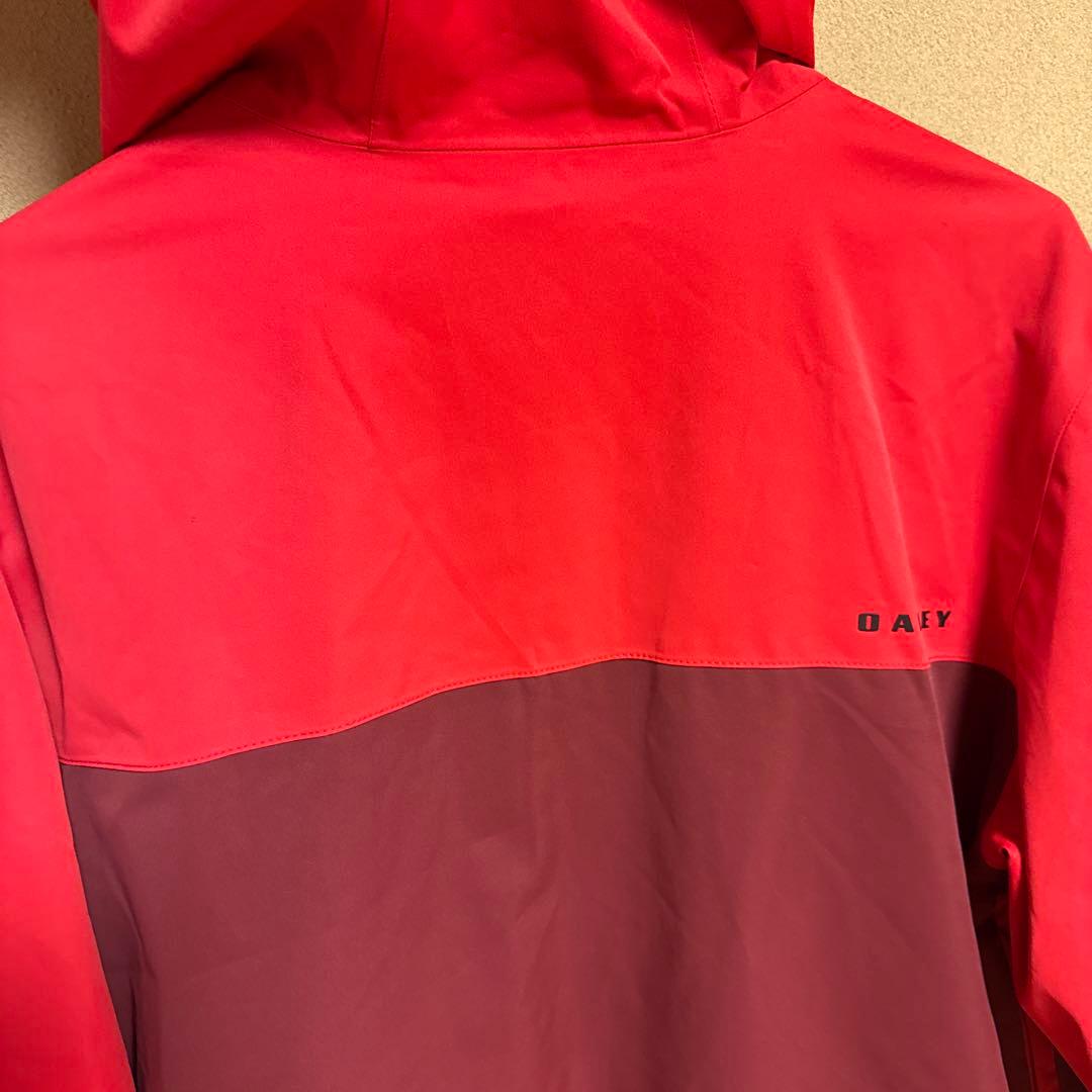 Oakley CRESCENT 2.0 SHELL 2L 10K上下