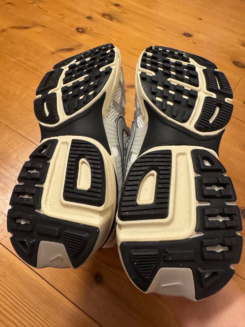 NIKE W V2K RUN 24 新品