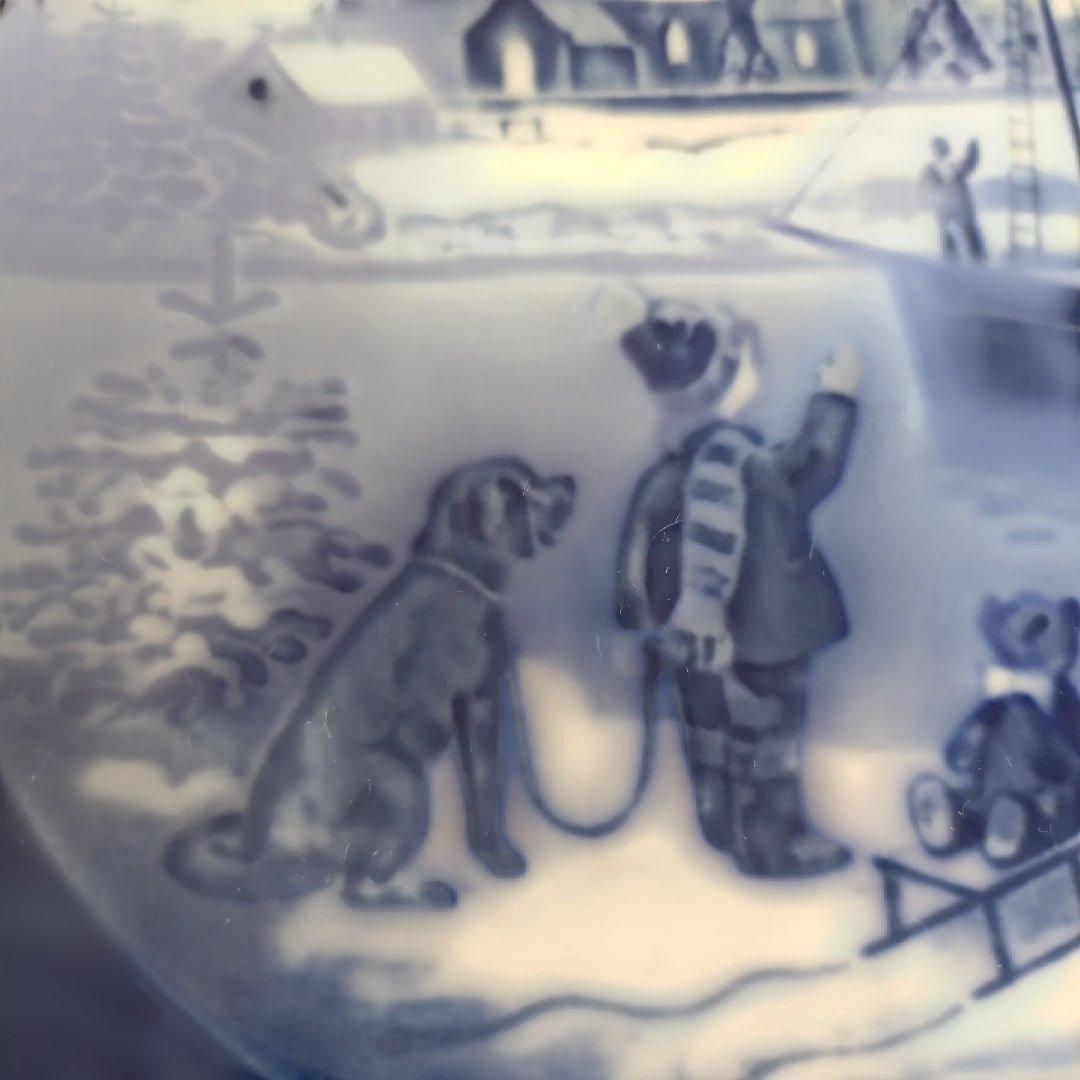 ロイヤルコペンハーゲンイヤープレート 1998年 - メルカリ