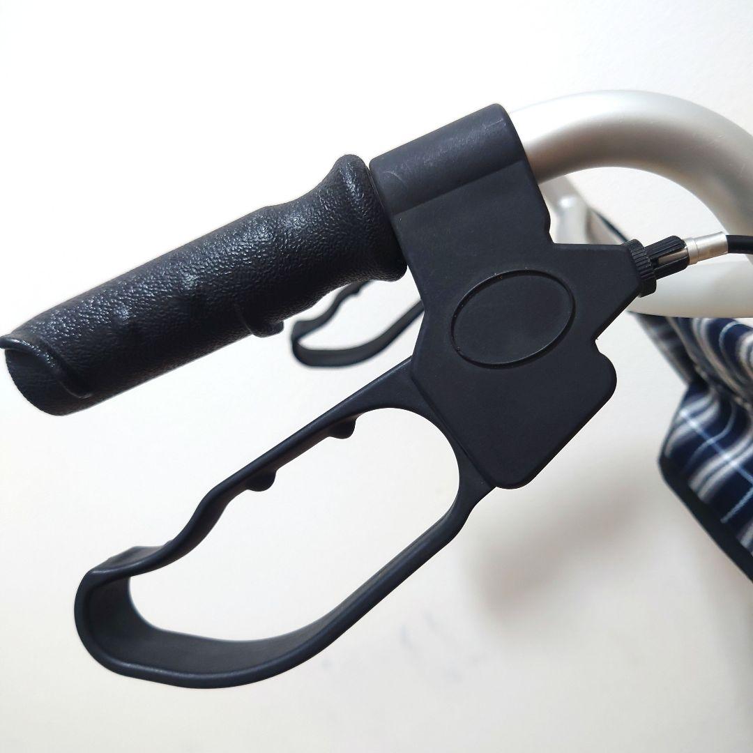 美品　KADOKURA　車椅子　折りたたみ椅子　簡易車イス