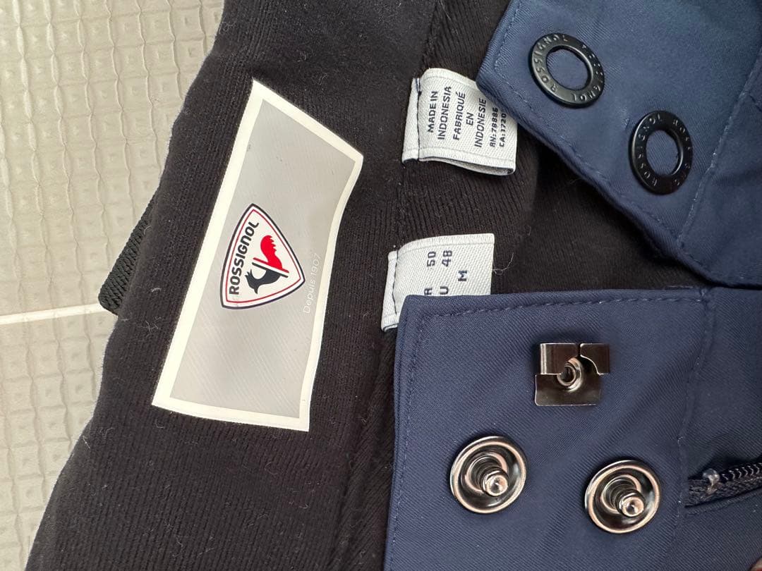 【美品】ROSSIGNOLスキーウェア上下セット