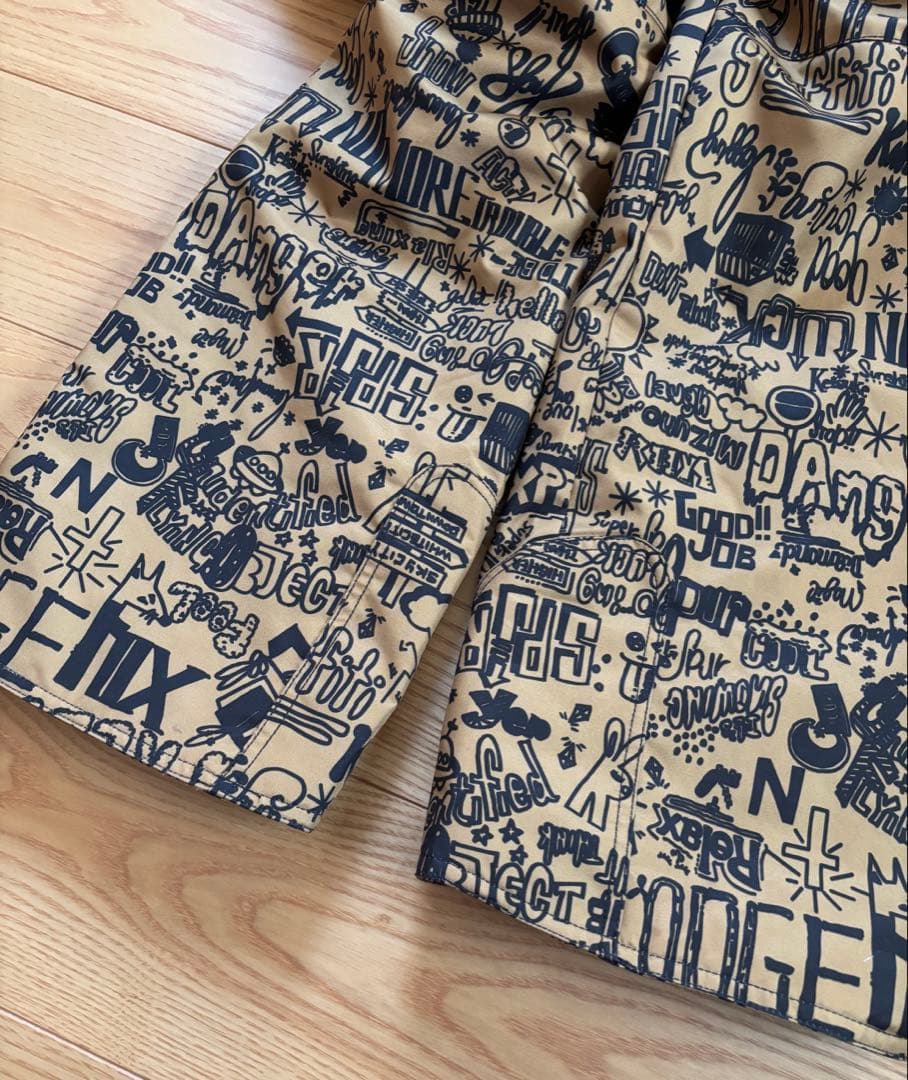 Mizuno スキーウェア ジュニア160セットサイズ調整機能長く着れる