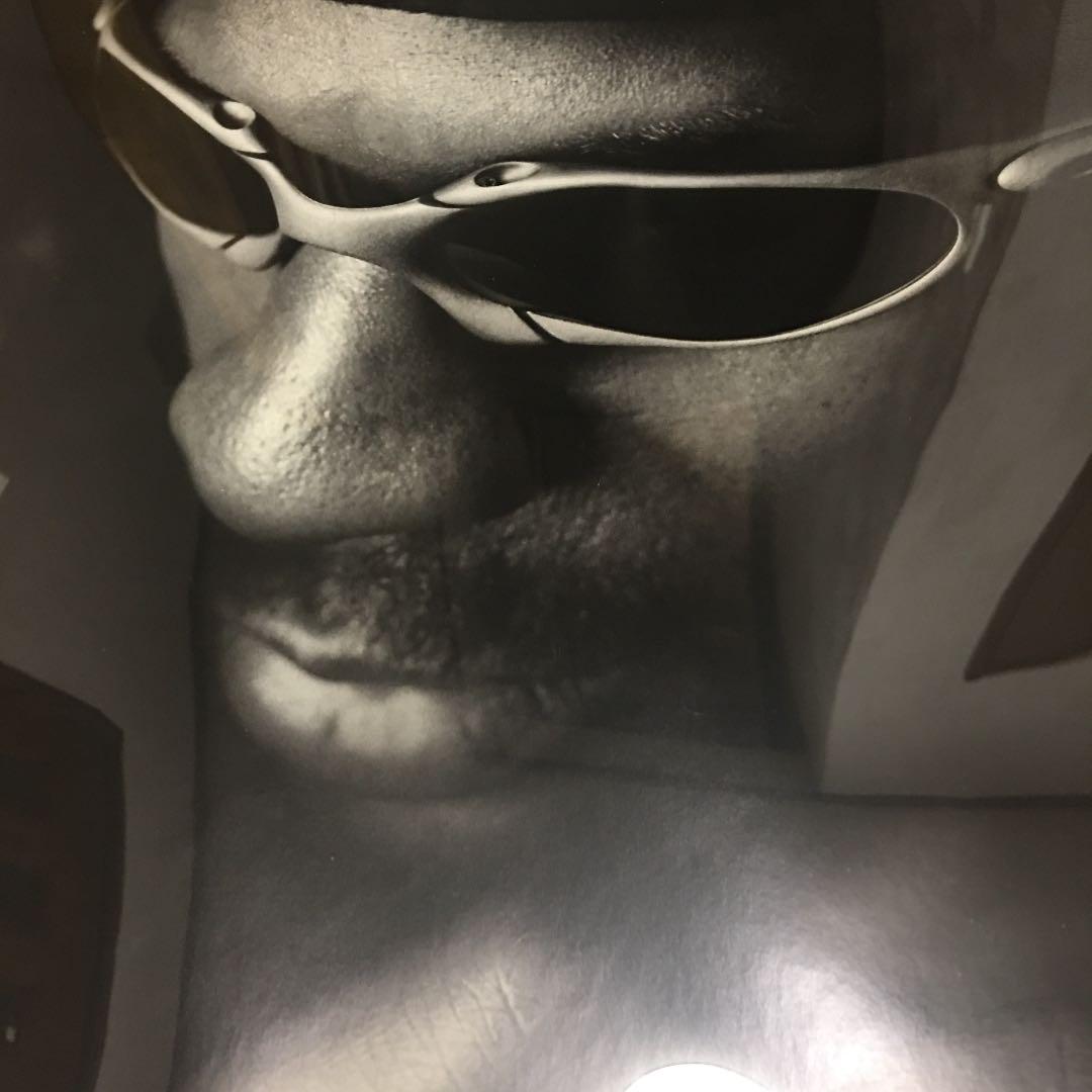 マイケルジョーダン オークリー非売品BIGポスター - メルカリ