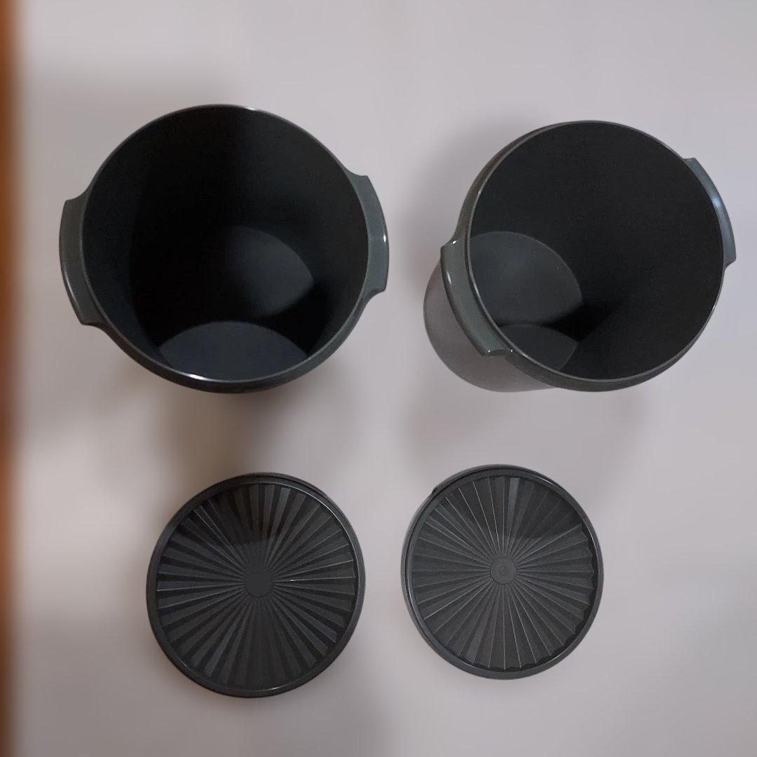 Tupperware グレー 保存容器 2個セット、マキシデコレーター