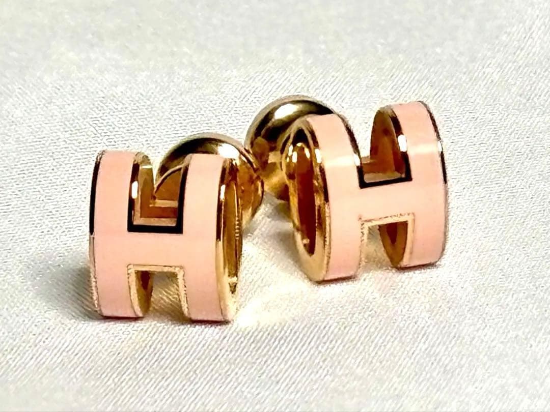 HERMES エルメス ポップH ミニ ピアス ローズ・ドラジェ ピンク - メルカリ