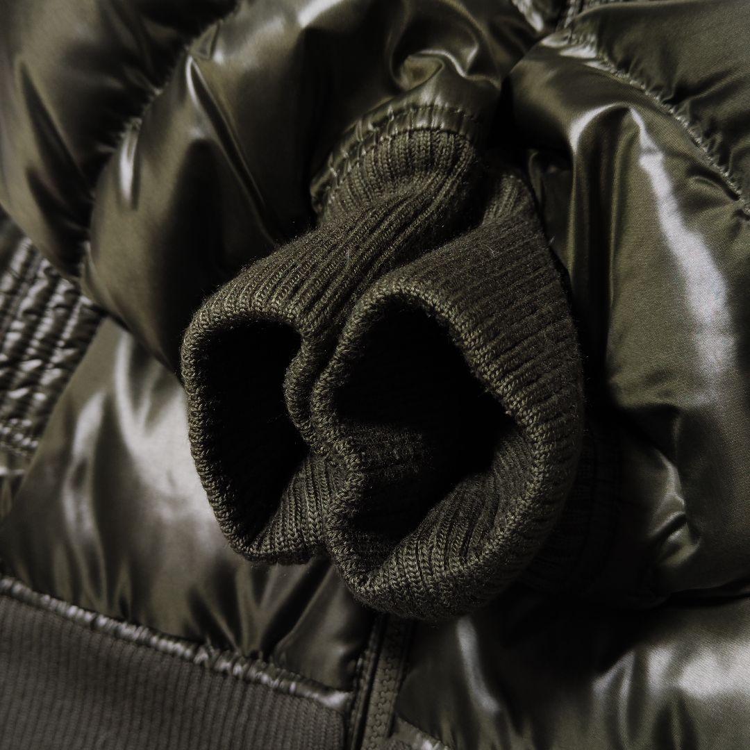 オールドユニクロ 光沢 y2k リブ ファーダウンジャケット カーキ ご覧