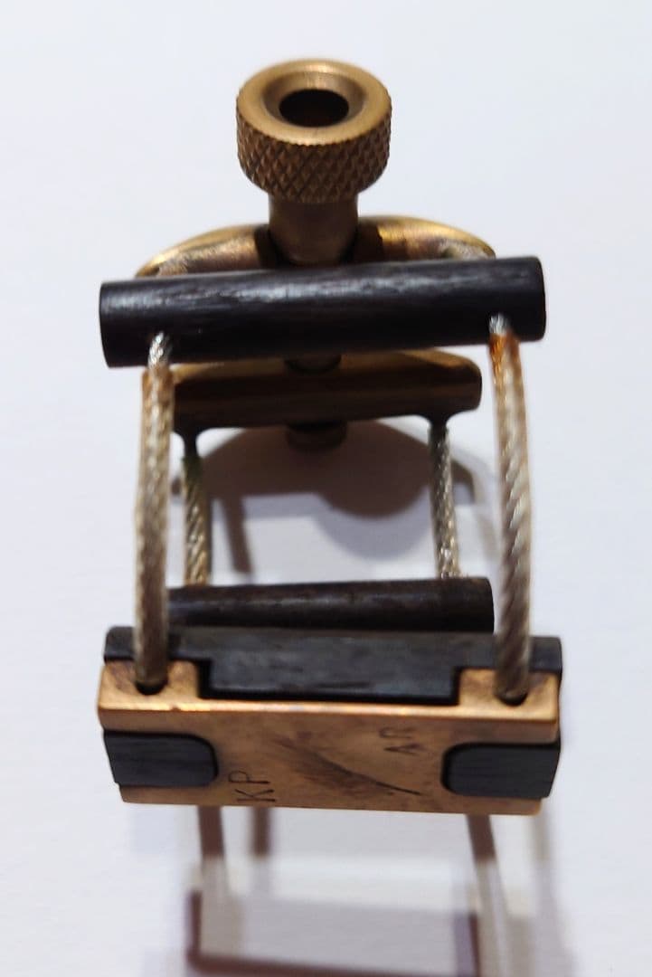 K Plume Wood brass アルトサックス用リガチャー(ラバー)