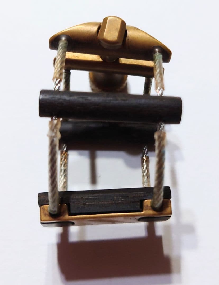 K Plume Wood brass アルトサックス用リガチャー(ラバー)