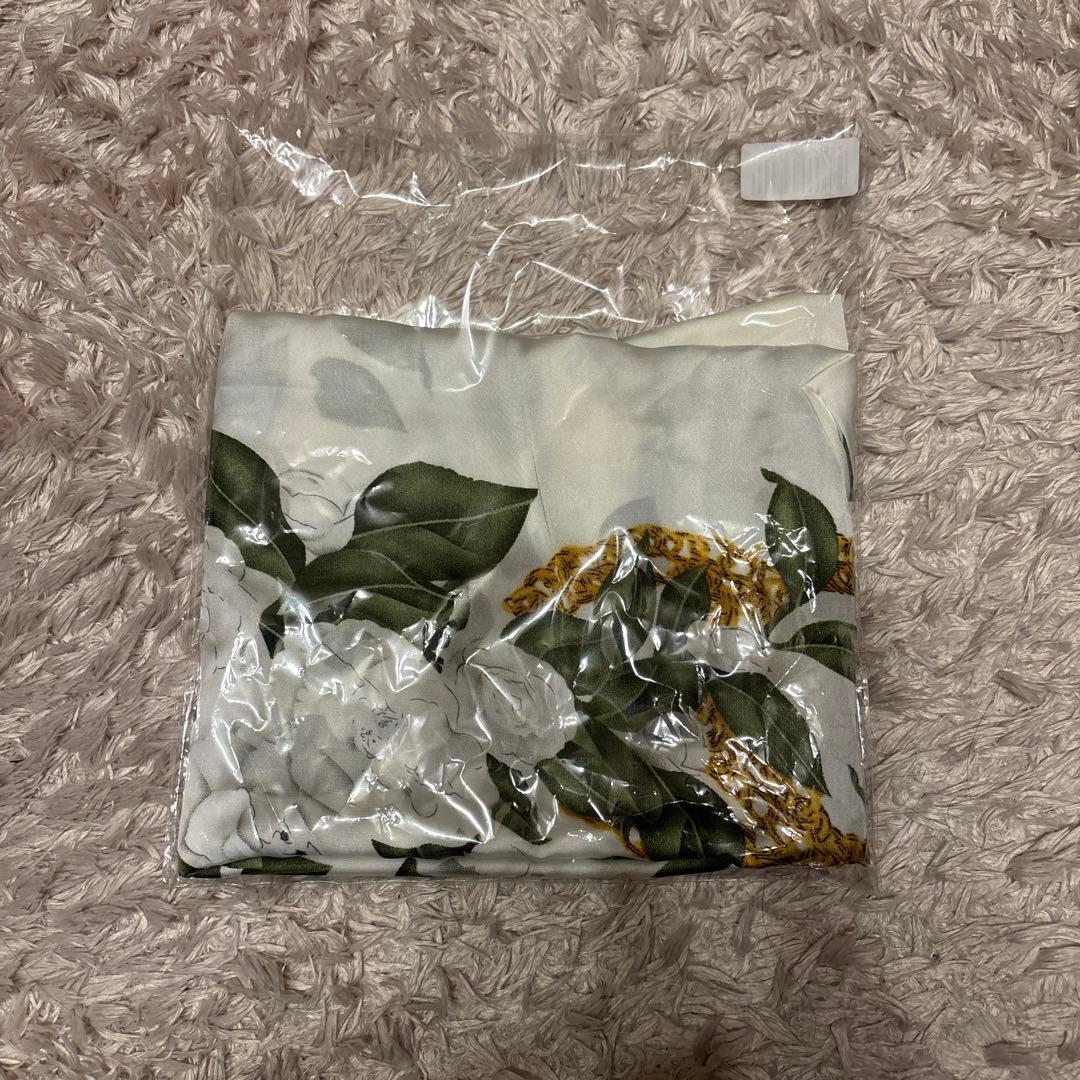 【おまけ3種類付】限定デザイン たかの友梨 ファンデーション本体+レフィルセット