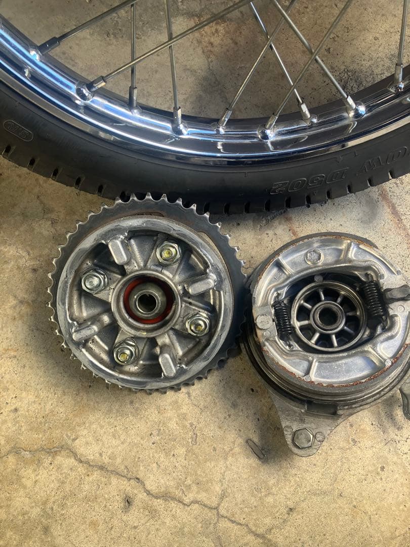 C50 AA01 プレスカブ　DUNLOP D502  & ホイール