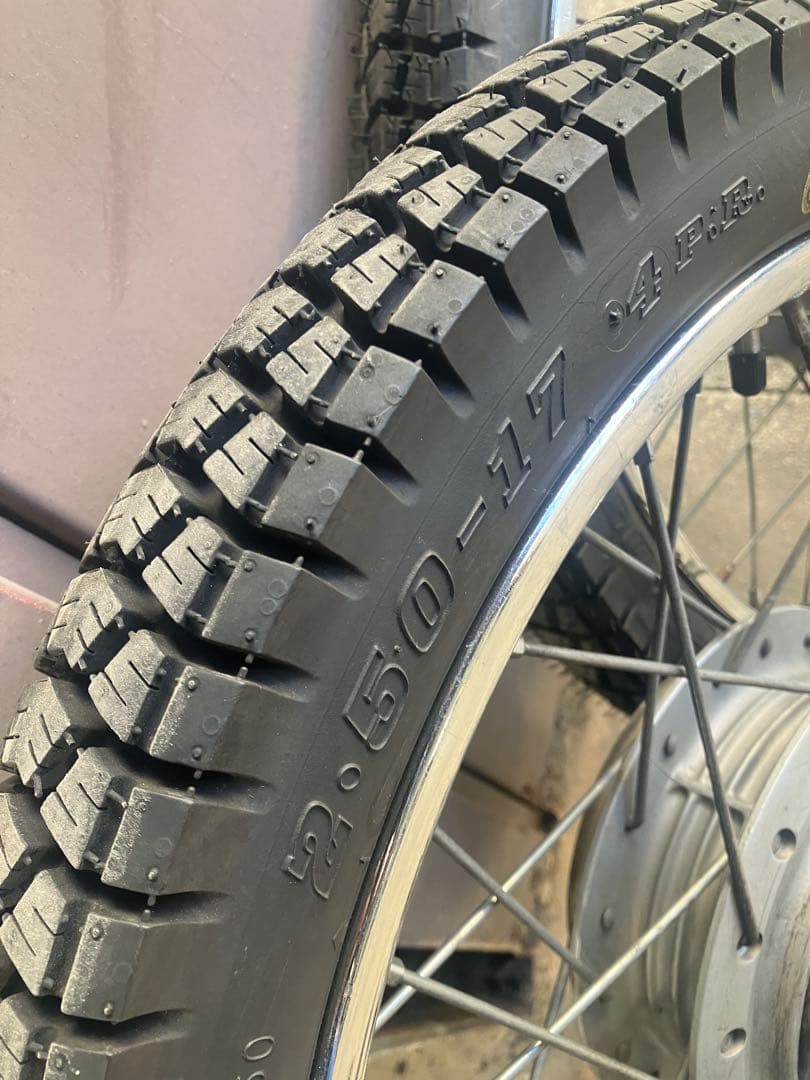 C50 AA01 プレスカブ　DUNLOP D502  & ホイール