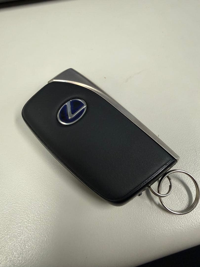 レクサス LS キーレスエントリー 3ボタン - メルカリ
