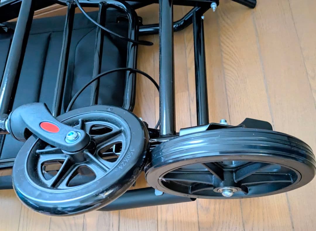 YLOVABLE 折りたたみ式車椅子 ブラック