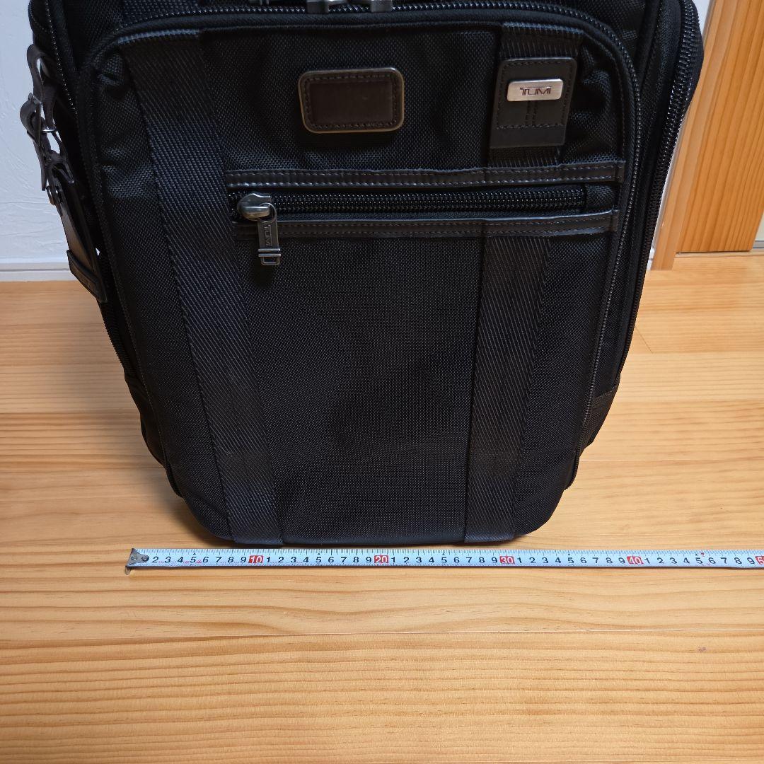 ブラックキャリーリュック