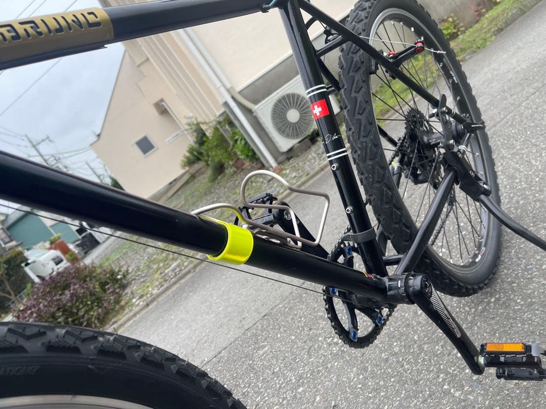 送料高いので引き取り推奨　BRUNOスキッパー26 ブラック/ホワイト26インチ