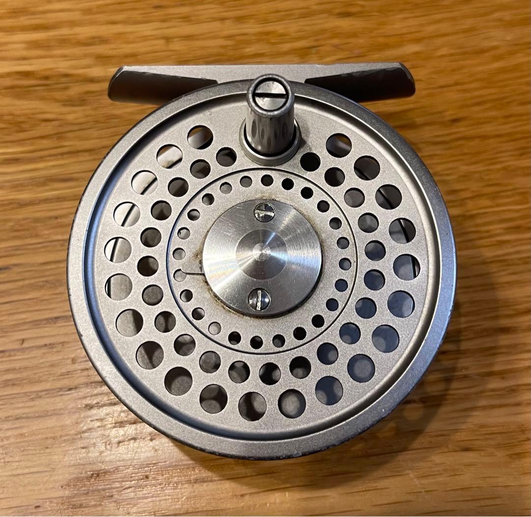 ダイワ アルトモアs100 フライリール - メルカリ