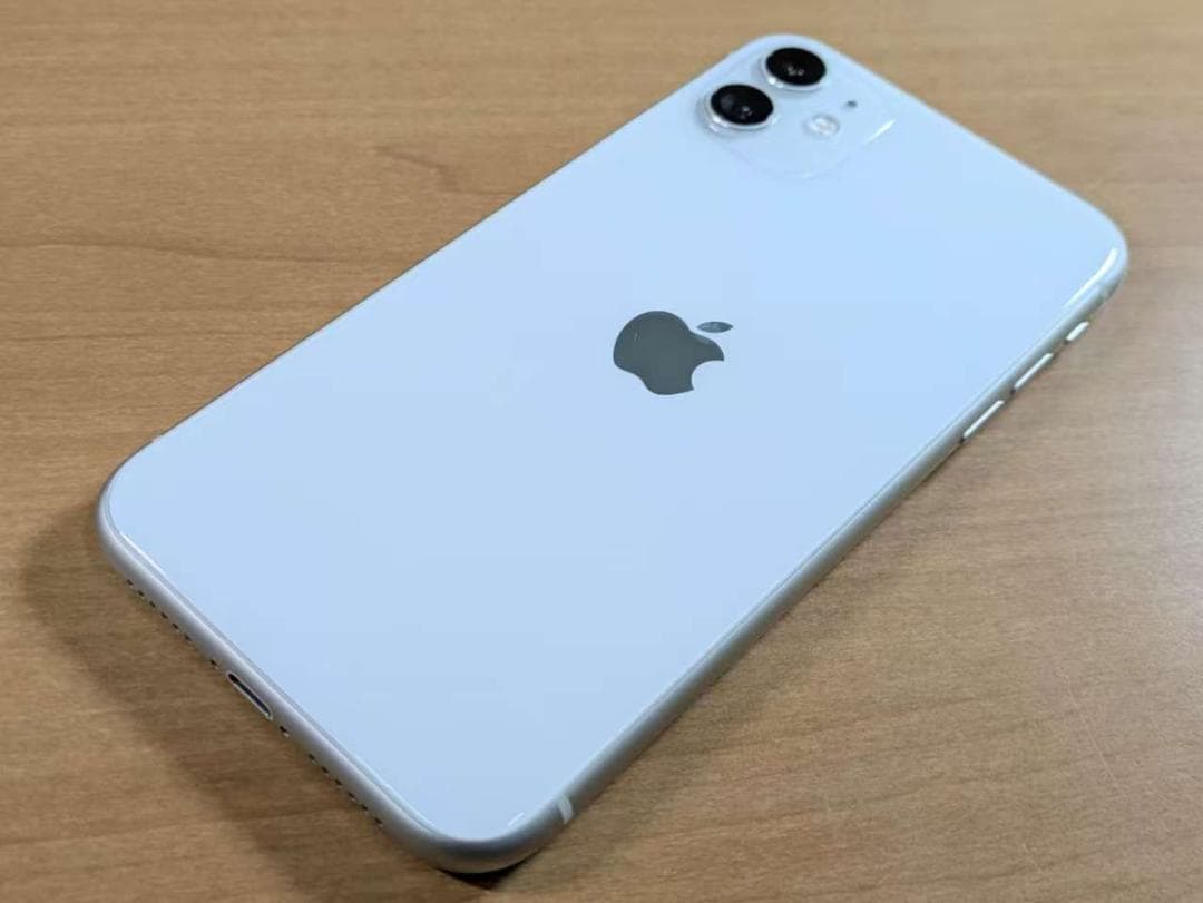 スマートフォン本体 010700F iPhone 11 A2221 64GB