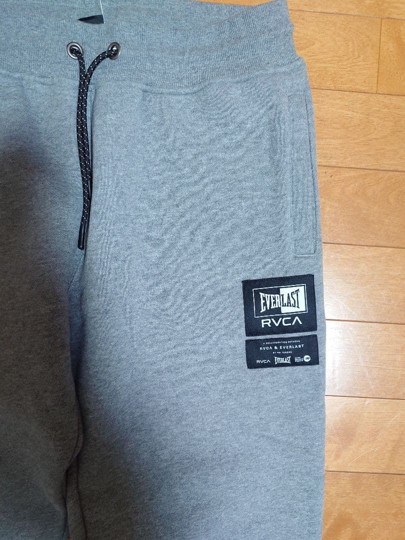 RVCA ×EVERLAST　フーディセットアップ　グレー