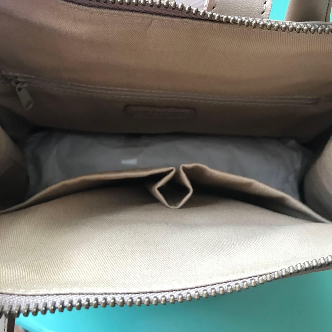 新品 ダコタ レザーリック