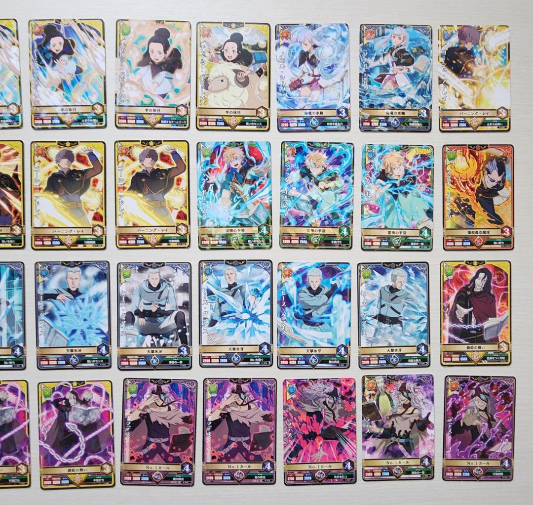 ブラッククローバー カード まとめ売り 約100枚
